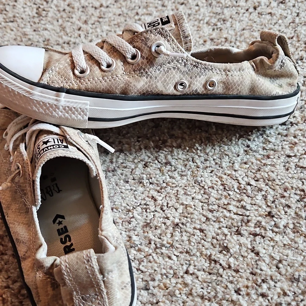 Converse Beige and White Snake Pattern Sneakers - Picture 2 of 4